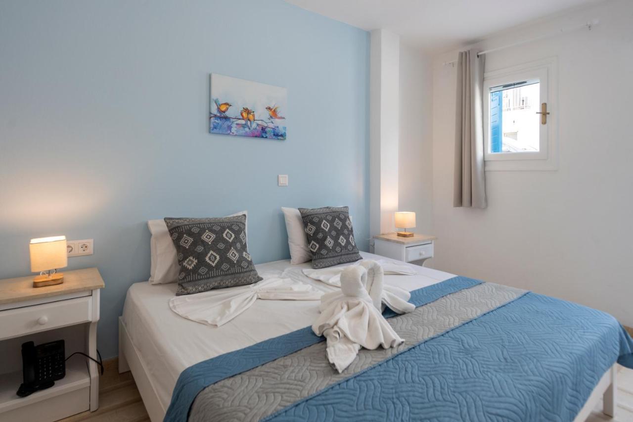 Ayeri Hotel Парос Екстериор снимка