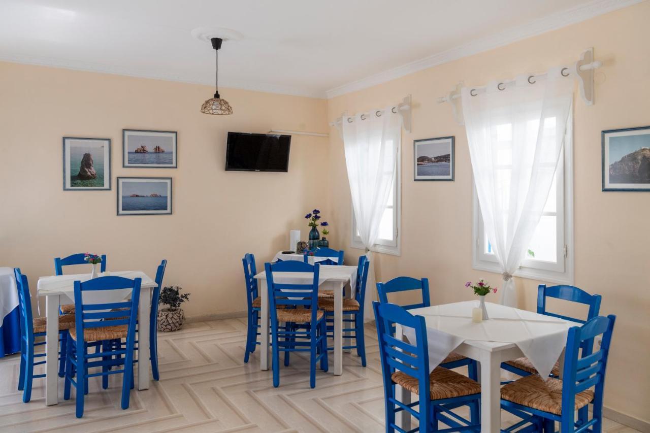 Ayeri Hotel Парос Екстериор снимка