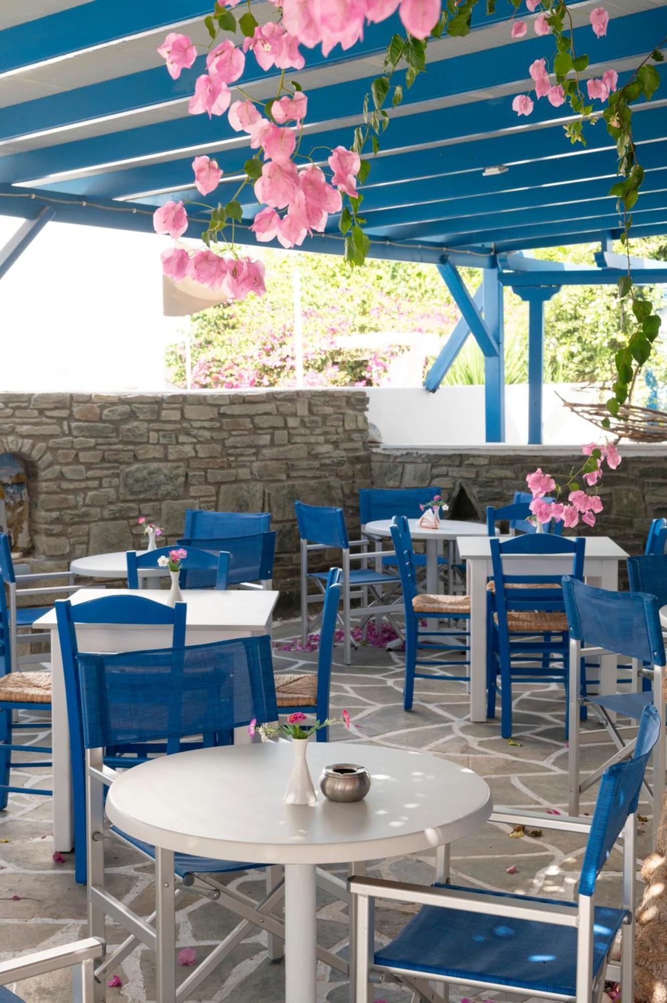Ayeri Hotel Парос Екстериор снимка