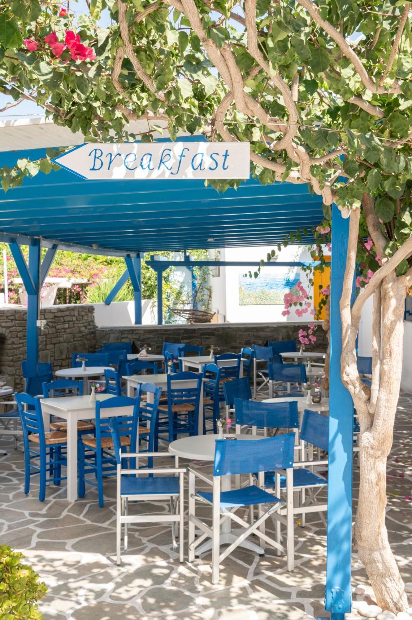 Ayeri Hotel Парос Екстериор снимка