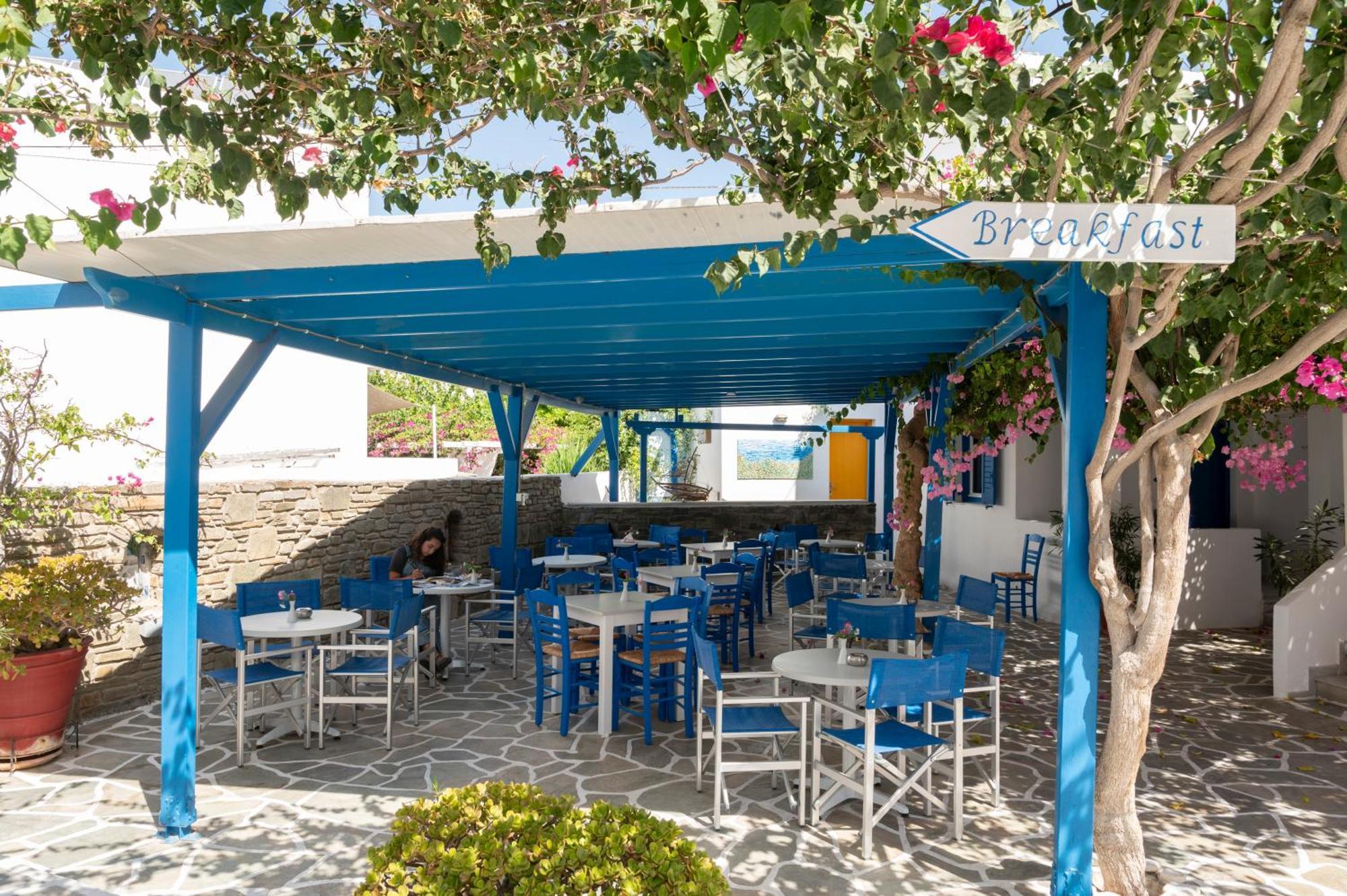Ayeri Hotel Парос Екстериор снимка